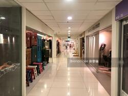 Holland Road Shopping Centre (D10), Retail #270215501